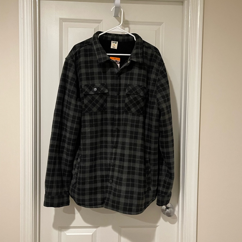 Voyager  Men's Super Plush Shirt Jacket